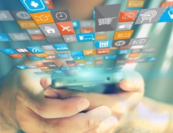 میکروفن یا موتور حرکت؟ چطور رسانهها میتوانند نهضتهای اجتماعی را جان تازه دهند