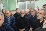 حضور رئیس جمهور در مراسم ختم پدر نماینده رشت و خمام در مجلس