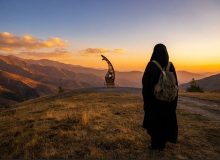 نجوا با سنگ و سرما در «آلالهپشته»؛ چرا یادمان ماسال شناسنامه تنهایی و حریت تاریخ ماست؟